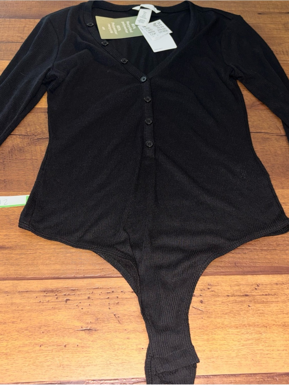 H&M Black Ribbed Button-Front Long Sleeve Bodysuit (NWT, Size S)
